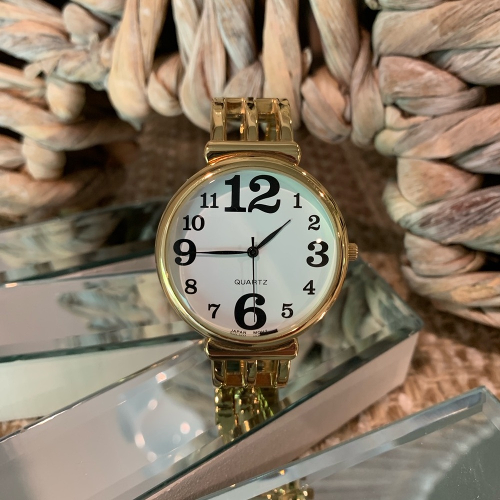 Gold Quartz watch Large Numbers